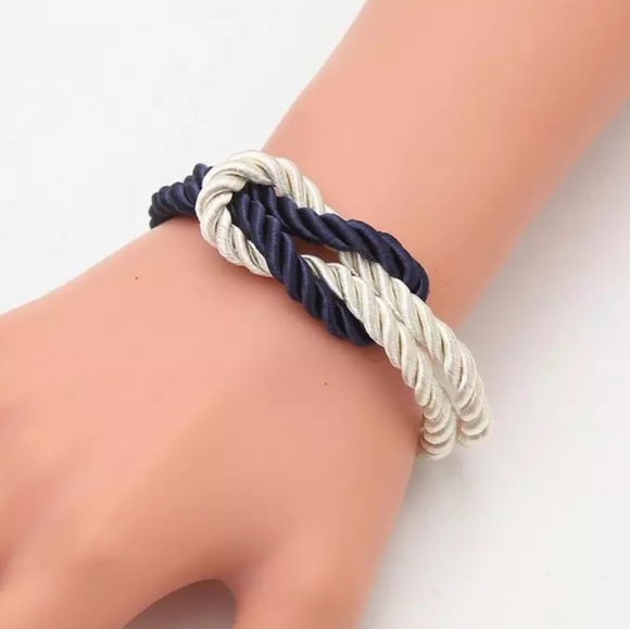 Braided Rope Bracelet With Magnetic Clasp - Picture 3 of 4